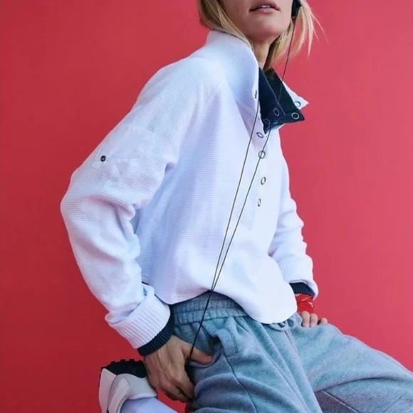 Free People FP Movement So Fly Ribbed Henley Layer Top Medium - Picture 1 of 9